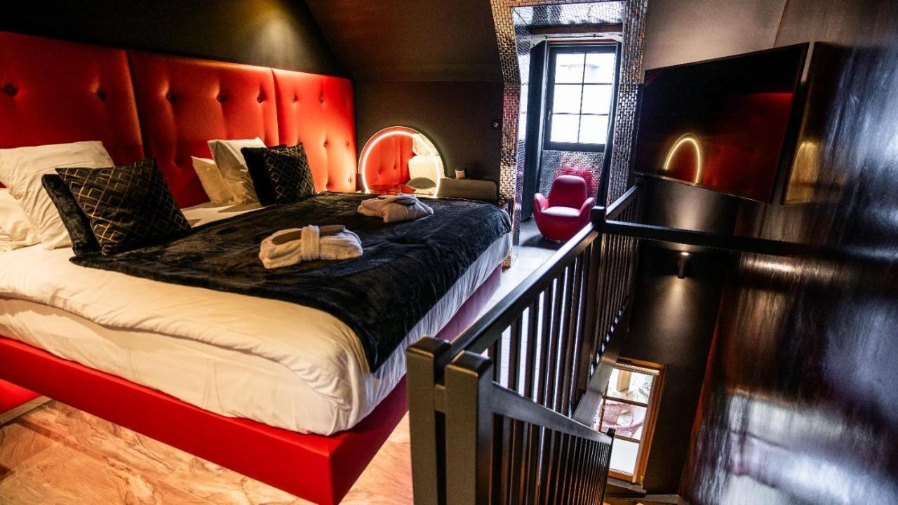 Hotel Et Spa Le Lion D'Or Pont-Évêque Exteriör bild
